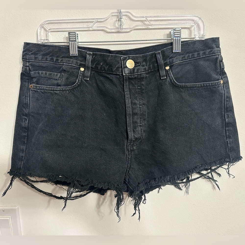 Goldsign Black Jean short Shorts Frayed Hem Distressed Look Button Fly Size 30